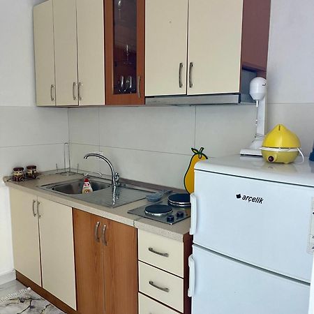 Guest House Dea Vlore Exterior photo